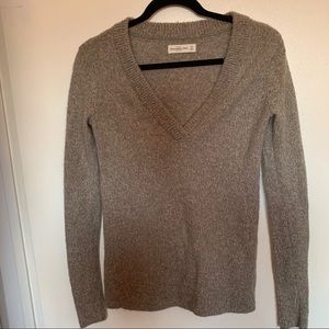 Abercrombie & Fitch Sweater